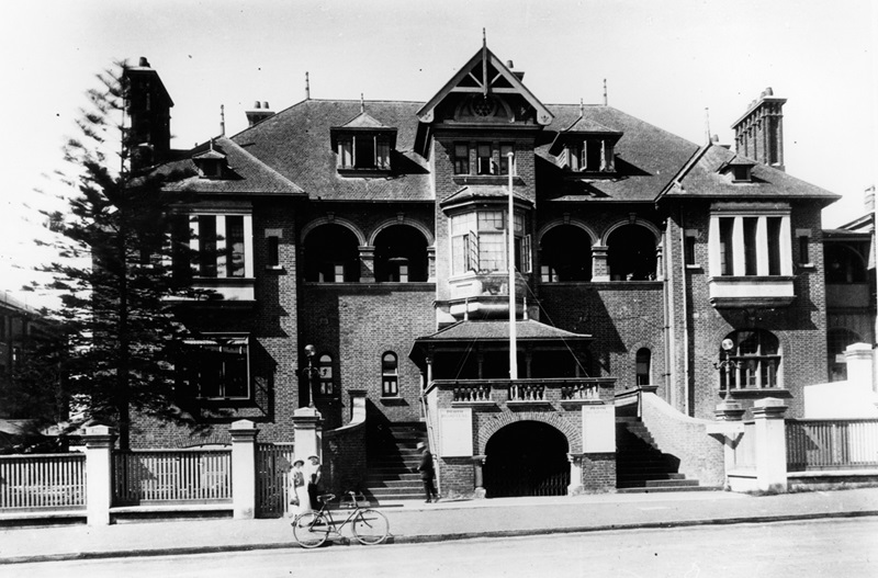 RPH historical Colonial House